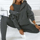 💕Ingen anledning att oroa dig för vad du ska ha på dig längre💕Löst och bekvämt tredelat set, inklusive en hoodie och sweatshirt
