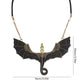 🎁Halsband med svart bevingad flygande drake