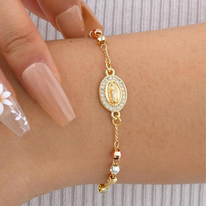 ⛪ 50 % RABATT NU! 🎉 Elegant armband med strass och kors – justerbar kedja, allergivänligt och glittrande design inspirerad av tron ✨📿📦