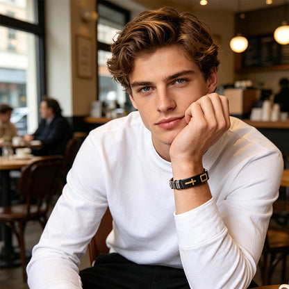 ⛓️ 50% RABATT NU!✨ Herr Rostfritt Stål Kors Armband – Slitstarkt & Justerbart – Betydelsefull Tro Smycke 🙏
