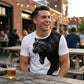 Andningsbar T-shirt med grafiskt tryck för män