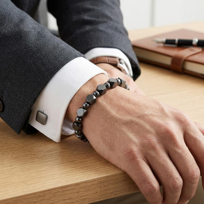 Armband i vintage-stil med runda syntetstenar